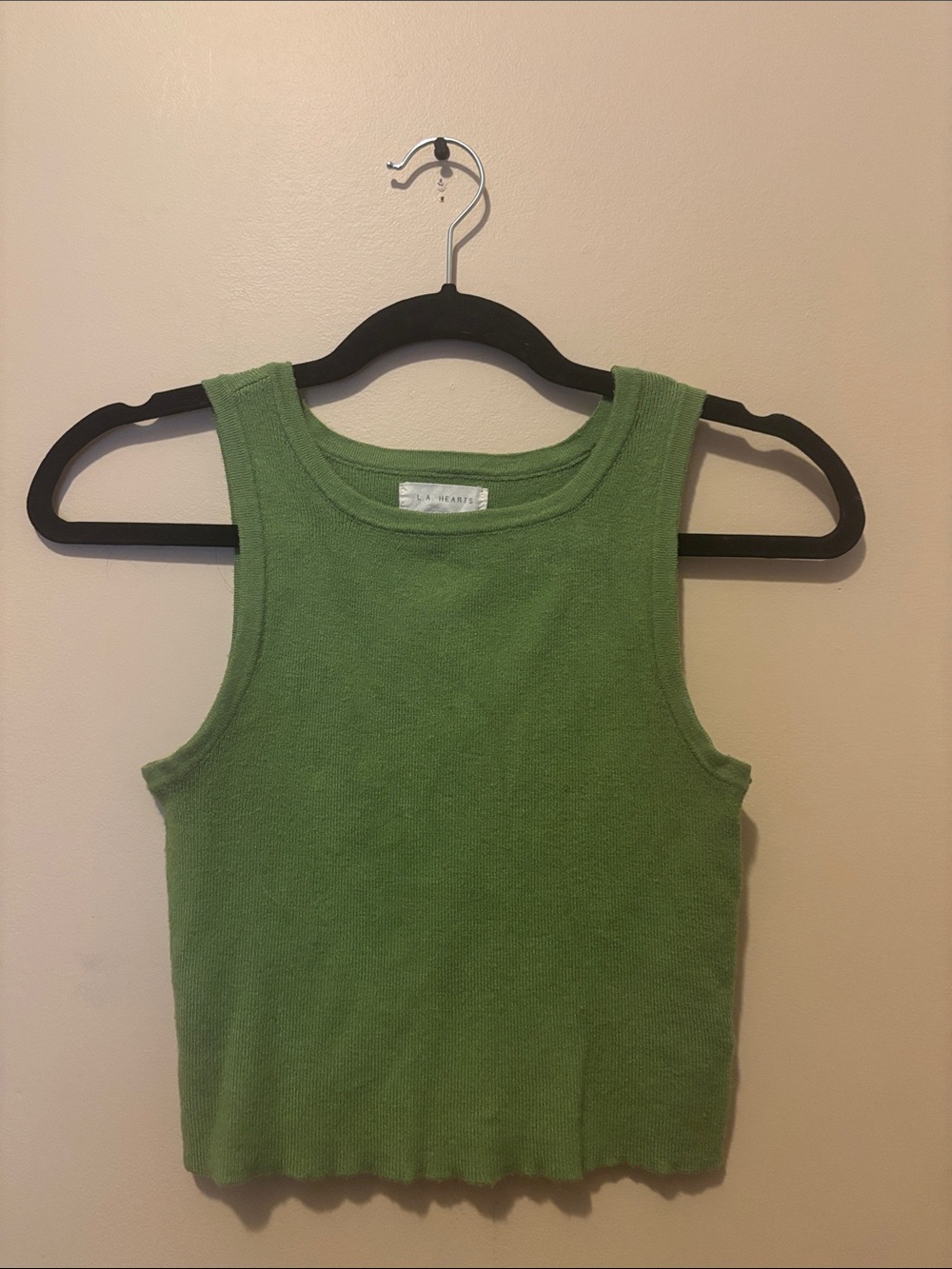 LA Hearts Cropped Tank Top